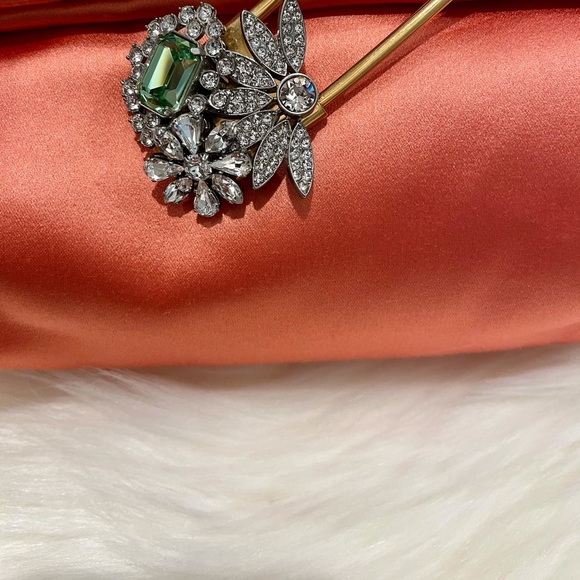 NEW Authentic Burberry Satin Embellished Clutch - Picture 6 of 11